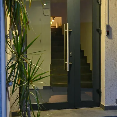 Nussbaumer Bukareszt