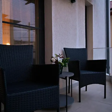 Nussbaumer Apartament *